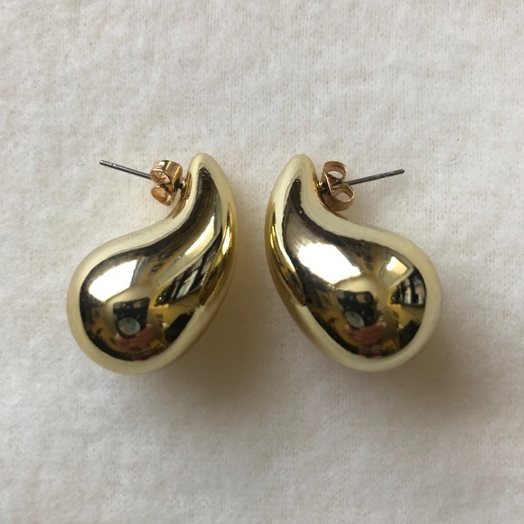 Strawberry Mon Milk. Jewelry - Strawberry Milk Mob- Earings.NWOT.